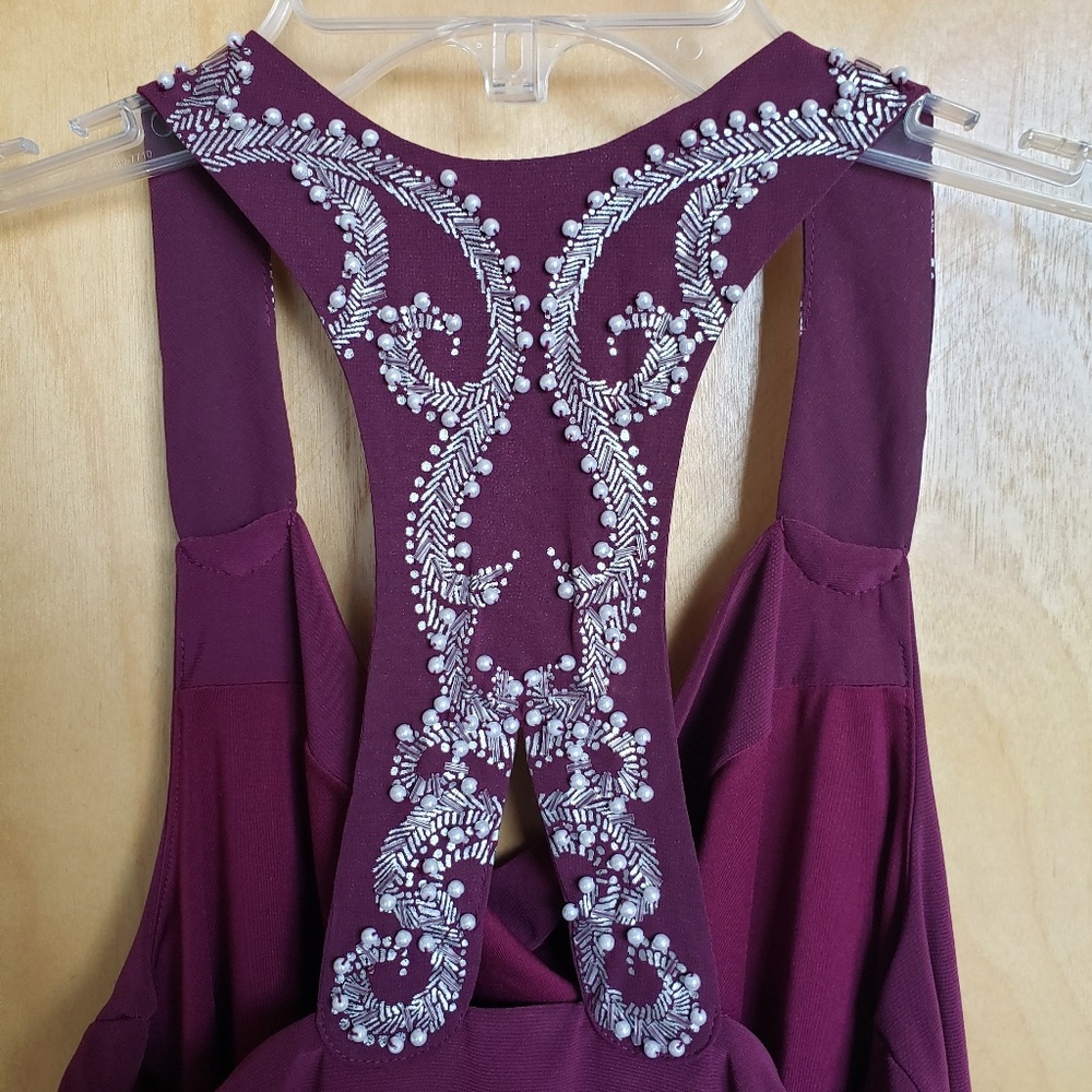 🌻HP🌻WHBM Embellished Date Top